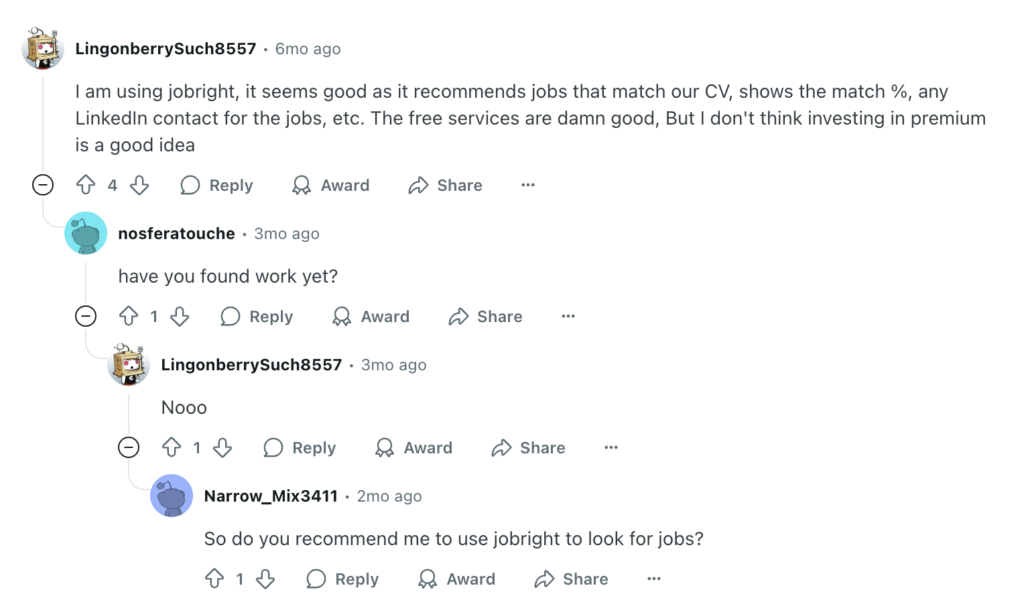 Reddit-Bewertung von Jobright, die nützliche kostenlose Funktionen hervorhebt, aber den Wert von Premium in Frage stellt, nachdem man nicht eingestellt wurde.